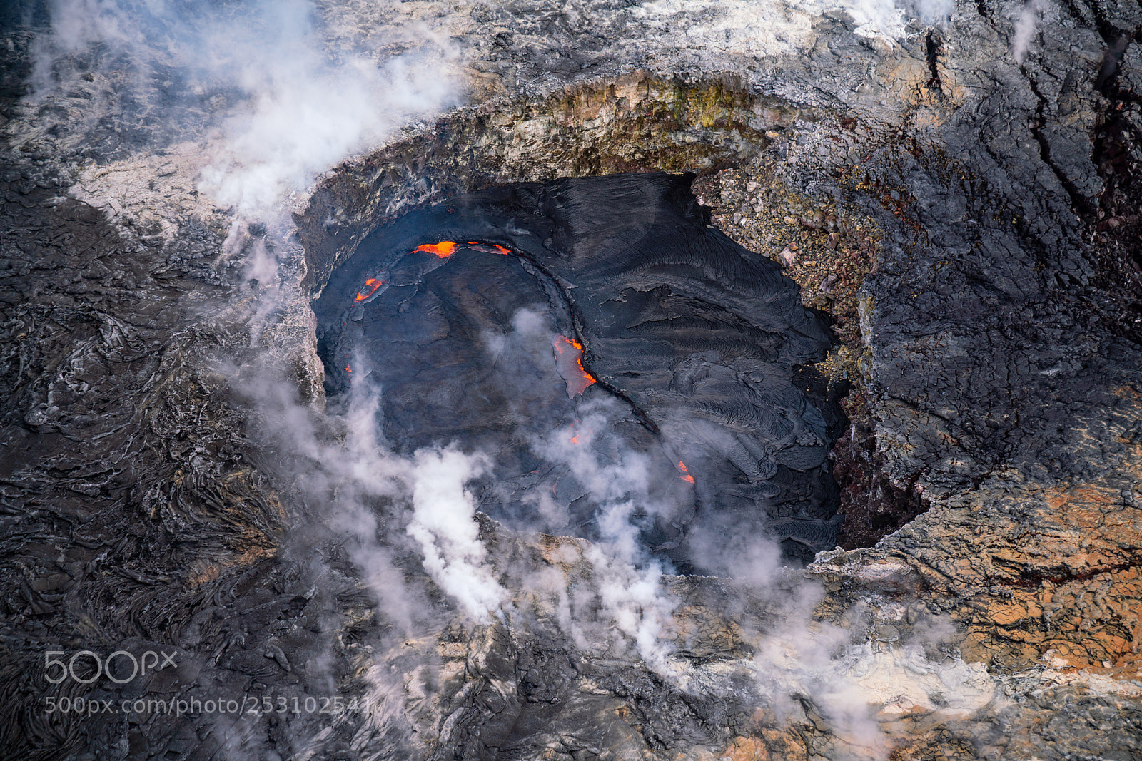 Sony a7R III sample photo. Halemaʻumaʻu crater photography