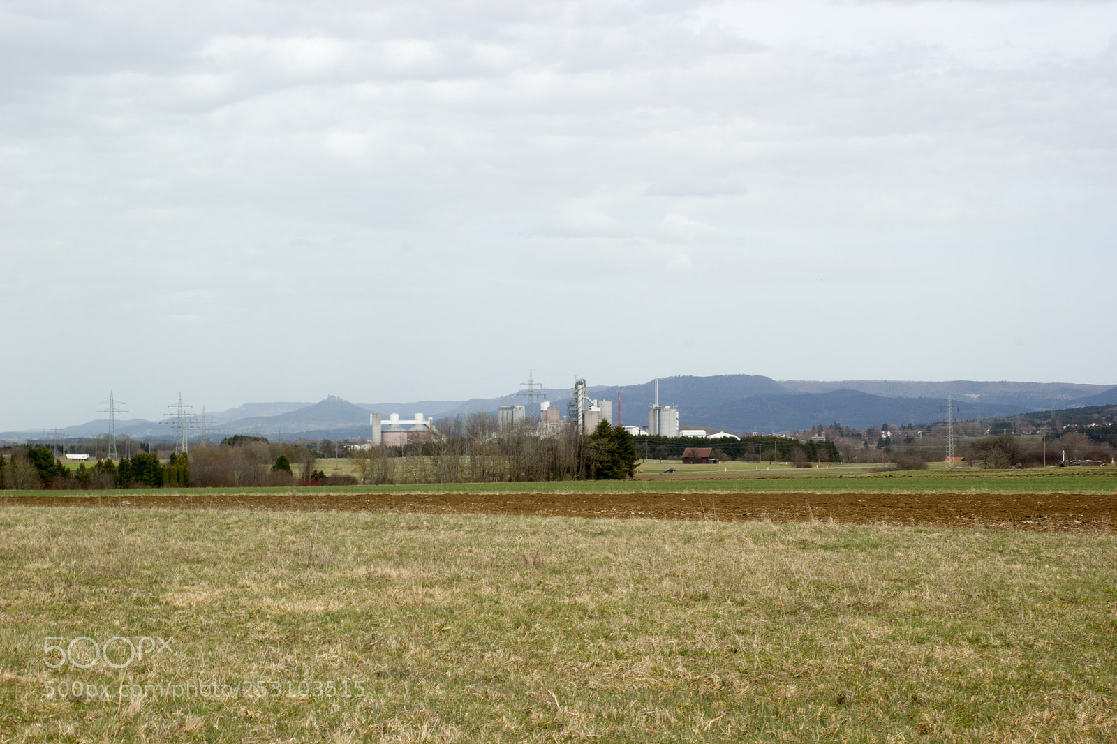 Canon EOS 550D (EOS Rebel T2i / EOS Kiss X4) sample photo. Modern farming photography