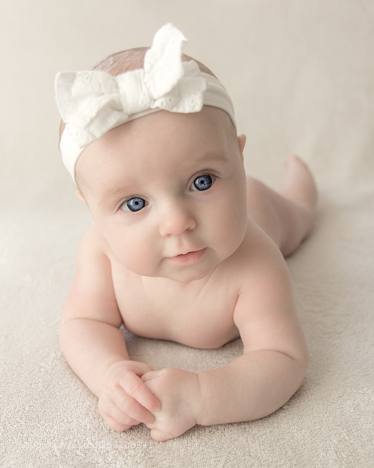 Canon EOS 7D Mark II sample photo. The baby photography