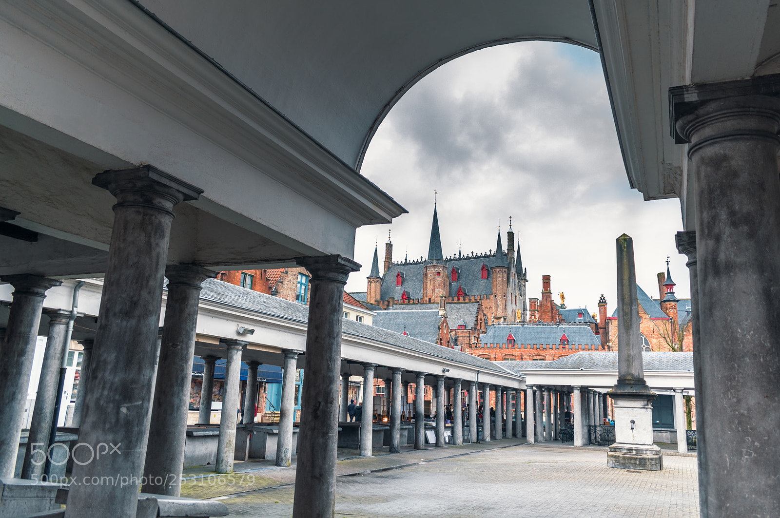 Nikon D5500 sample photo. Framed architecture of bruges photography