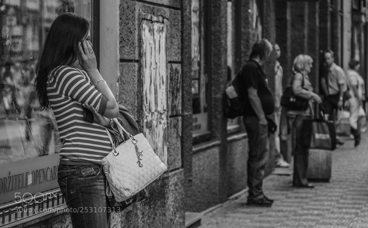 Fujifilm X-Pro1 sample photo. People in prague photography