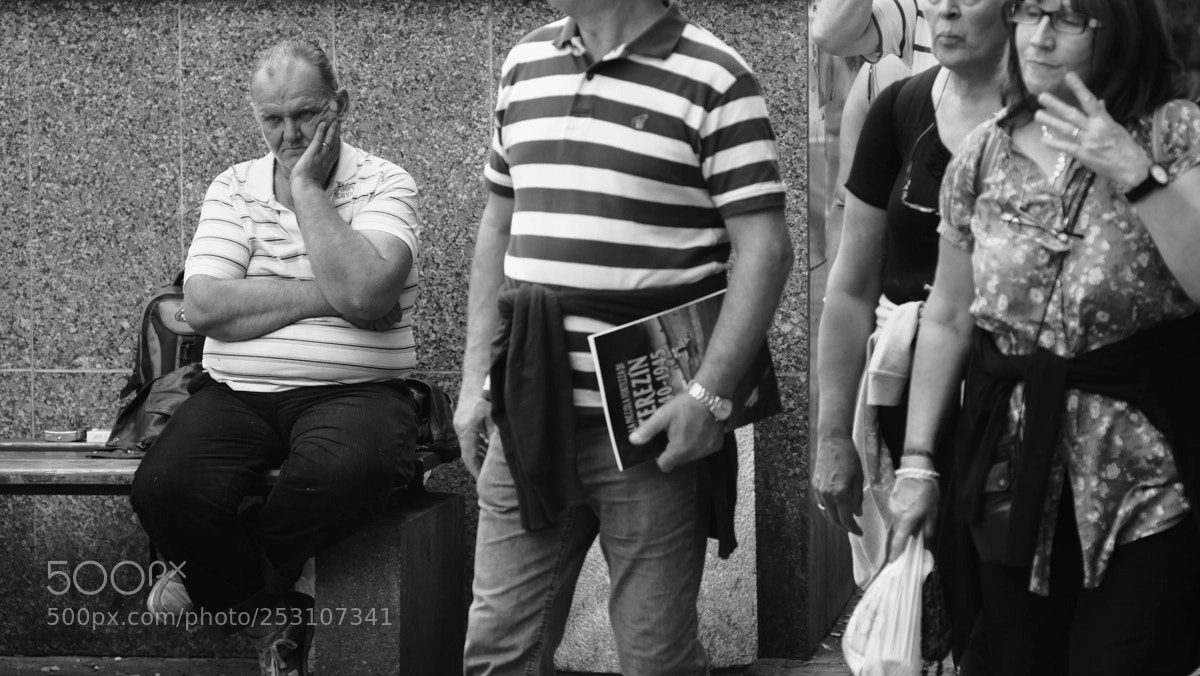 Fujifilm X-Pro1 sample photo. People in prague photography