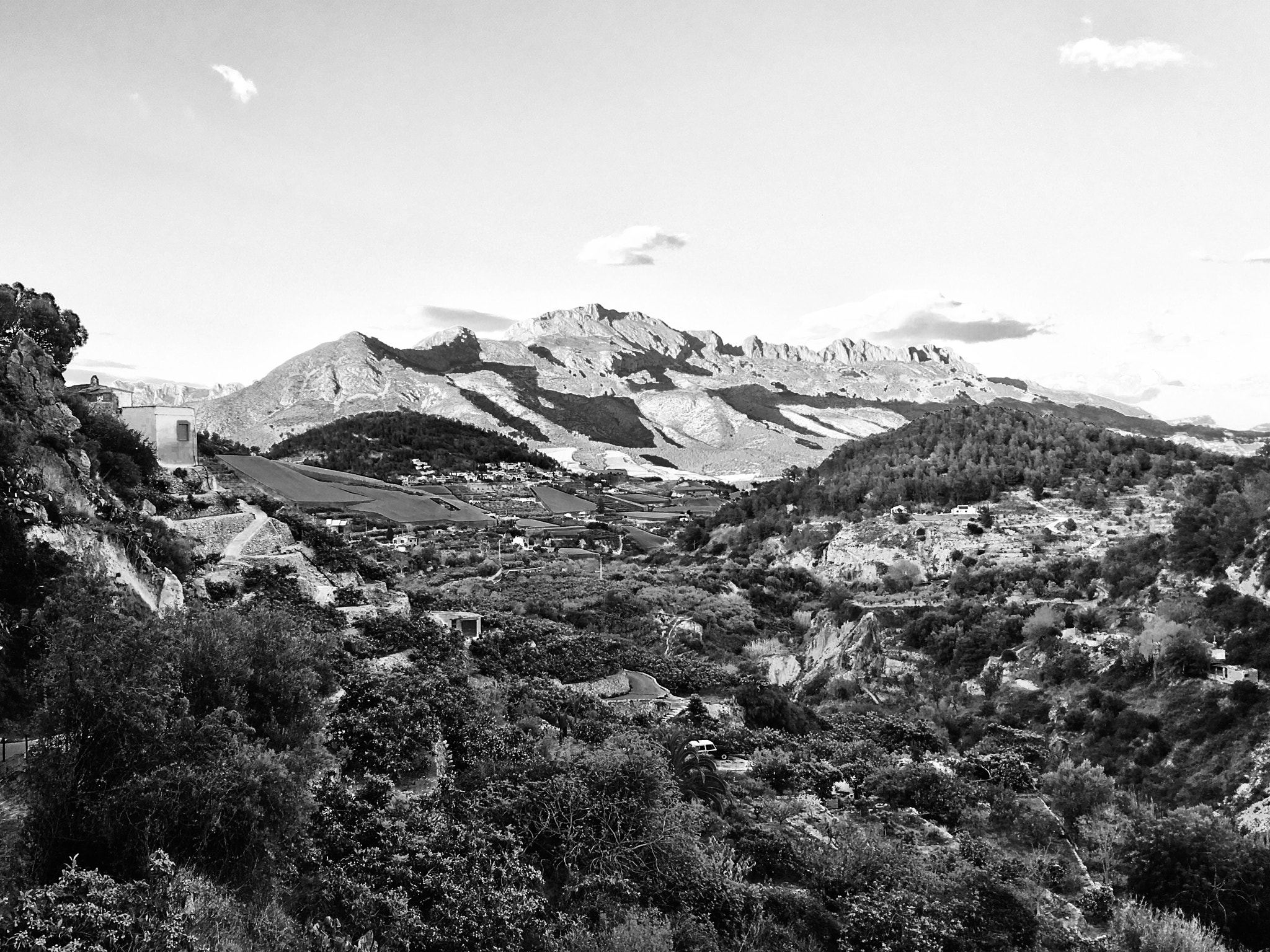 Apple iPad Pro sample photo. Bèrnia b&w photography
