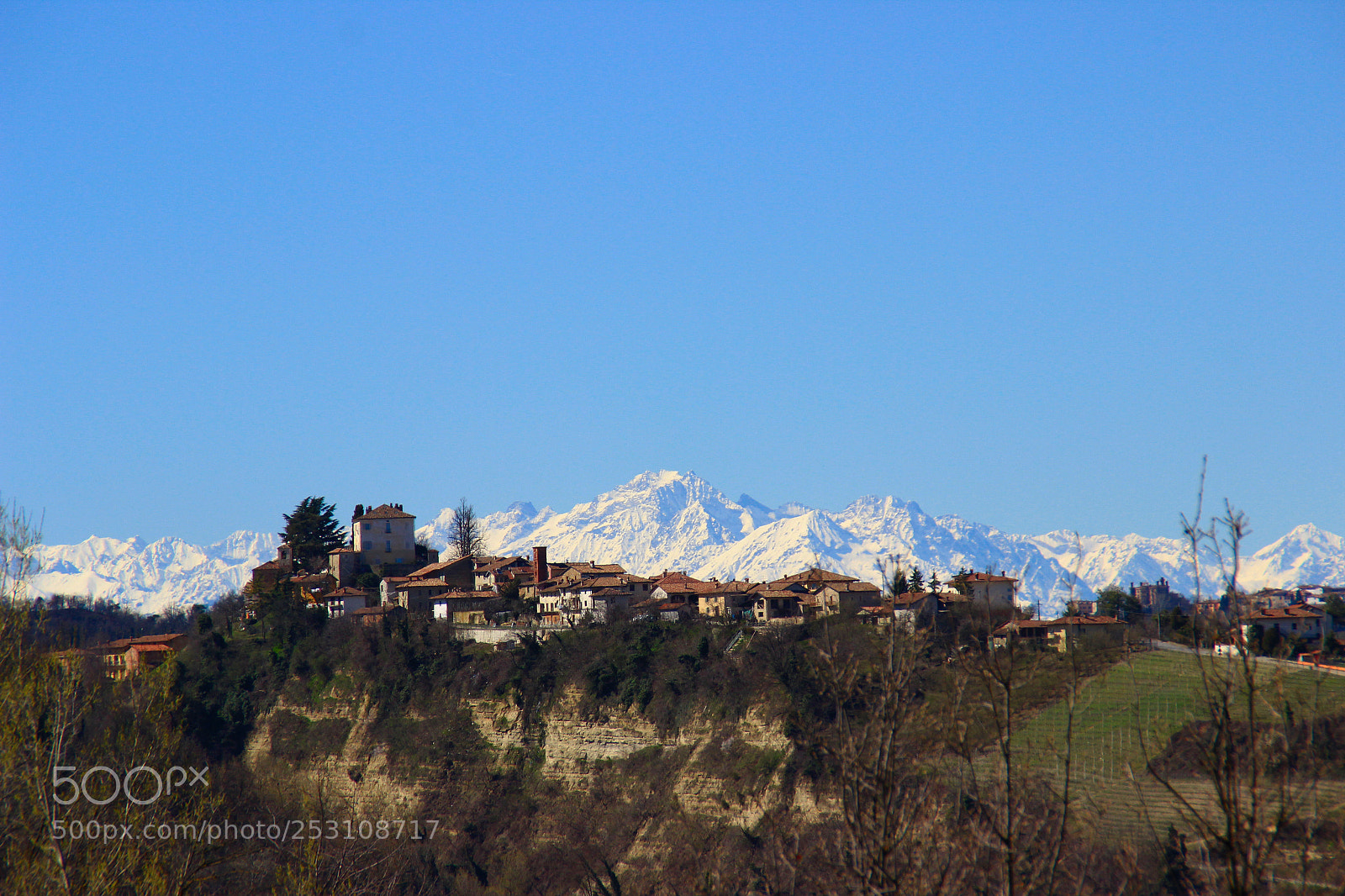 Canon EOS 600D (Rebel EOS T3i / EOS Kiss X5) sample photo. Langhe - piemonte photography