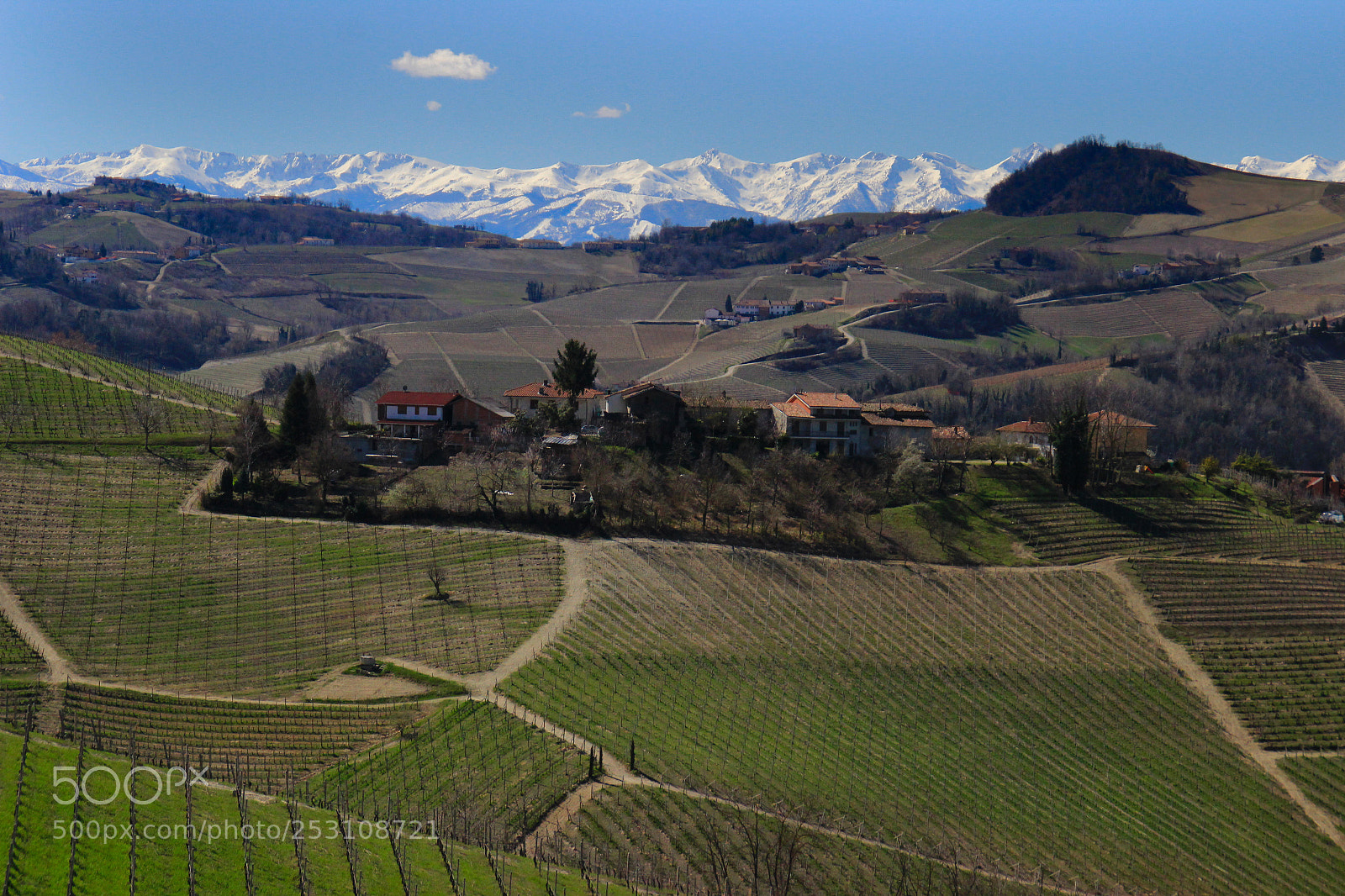 Canon EOS 600D (Rebel EOS T3i / EOS Kiss X5) sample photo. Langhe photography