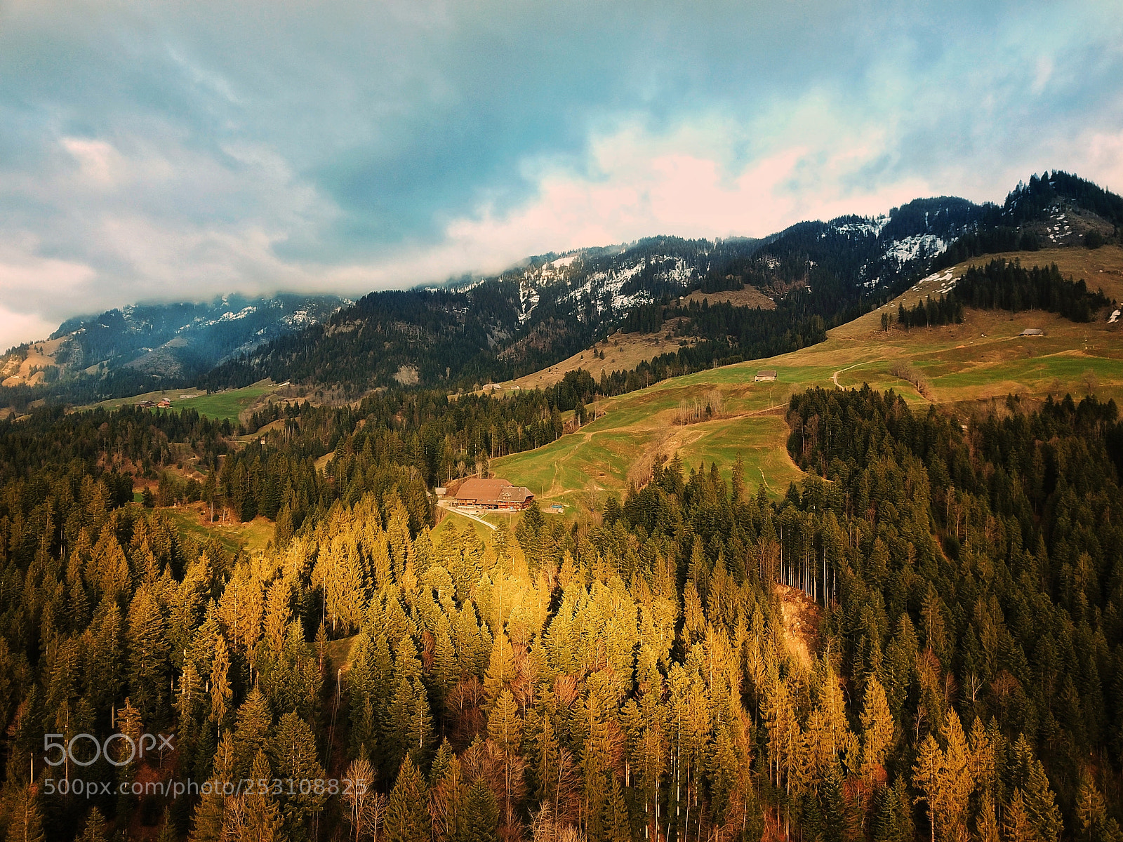DJI FC220 sample photo. Bödeli photography