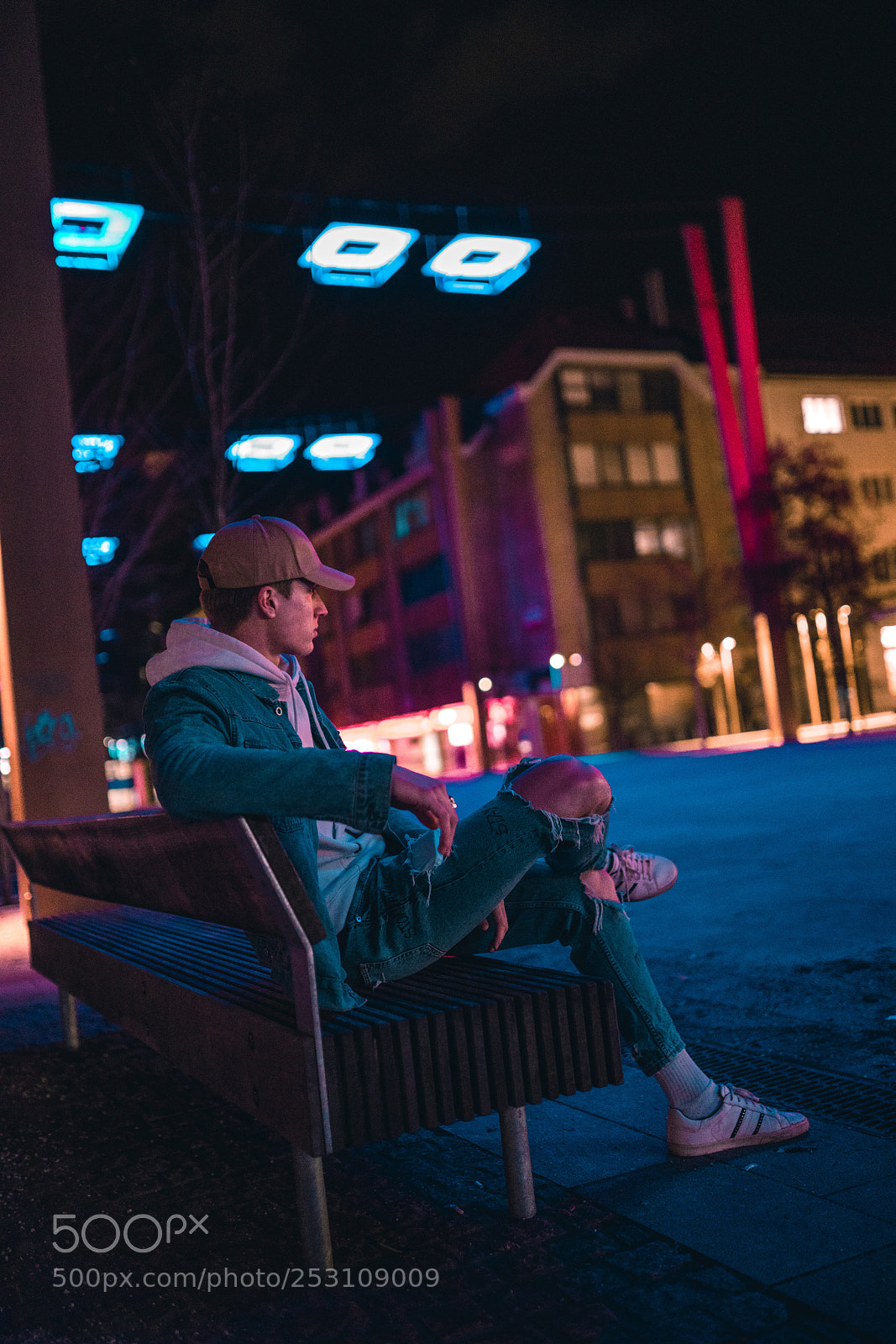 Sony a7R III sample photo. City lights photography