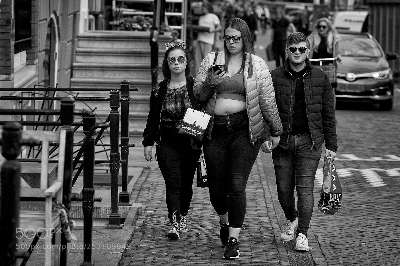 Canon EOS 5D Mark II sample photo. Amsterdam tourists photography
