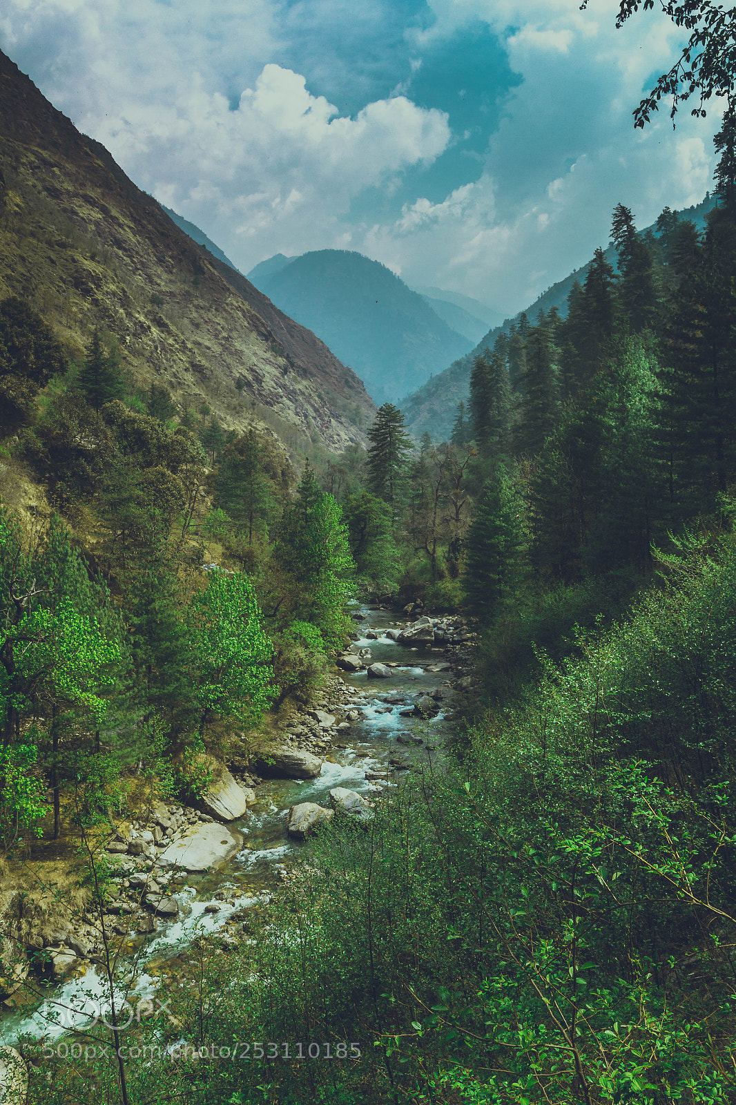 Canon EOS 600D (Rebel EOS T3i / EOS Kiss X5) sample photo. Tirthan valley photography