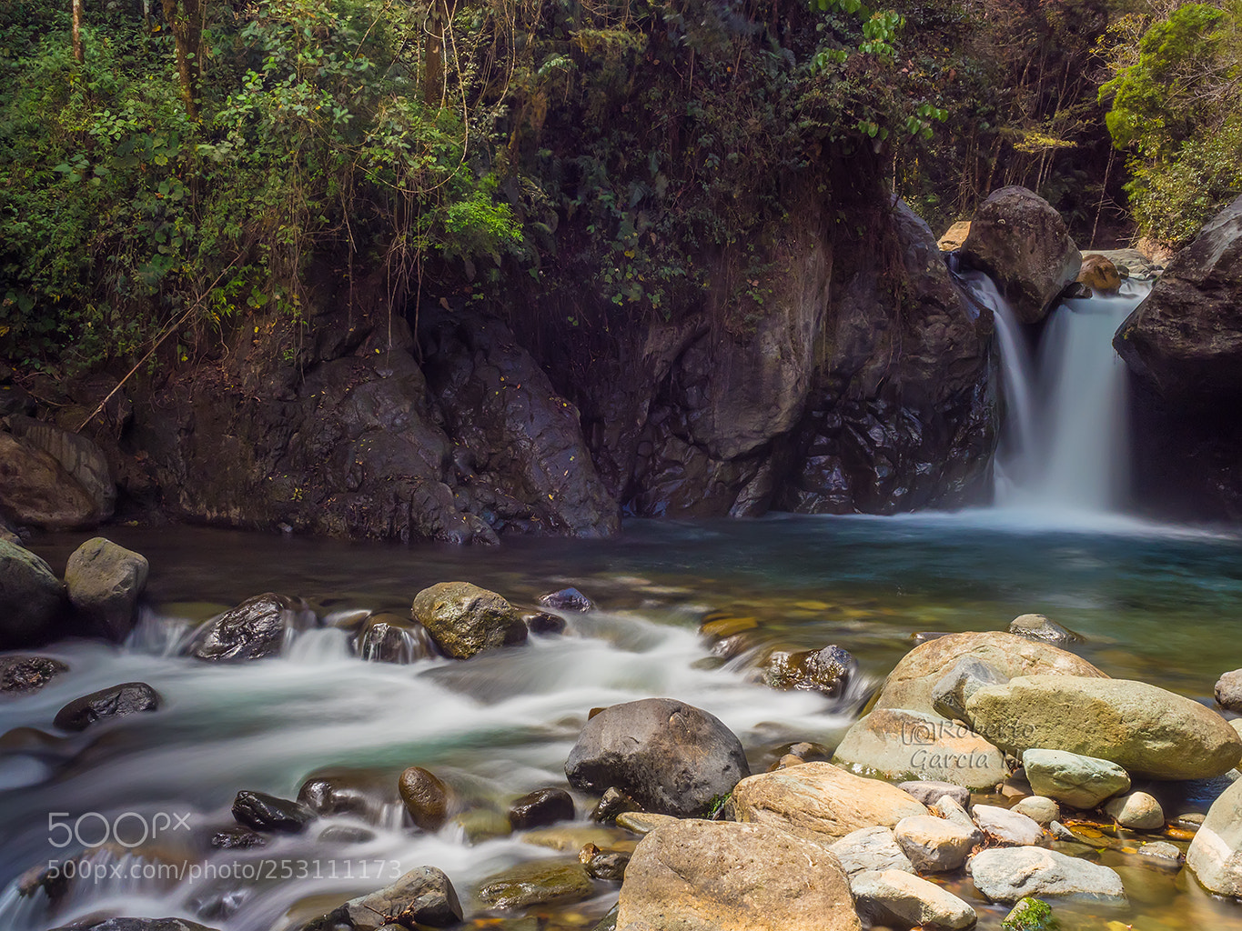 Olympus OM-D E-M1 Mark II sample photo. Catarata el pocerón photography