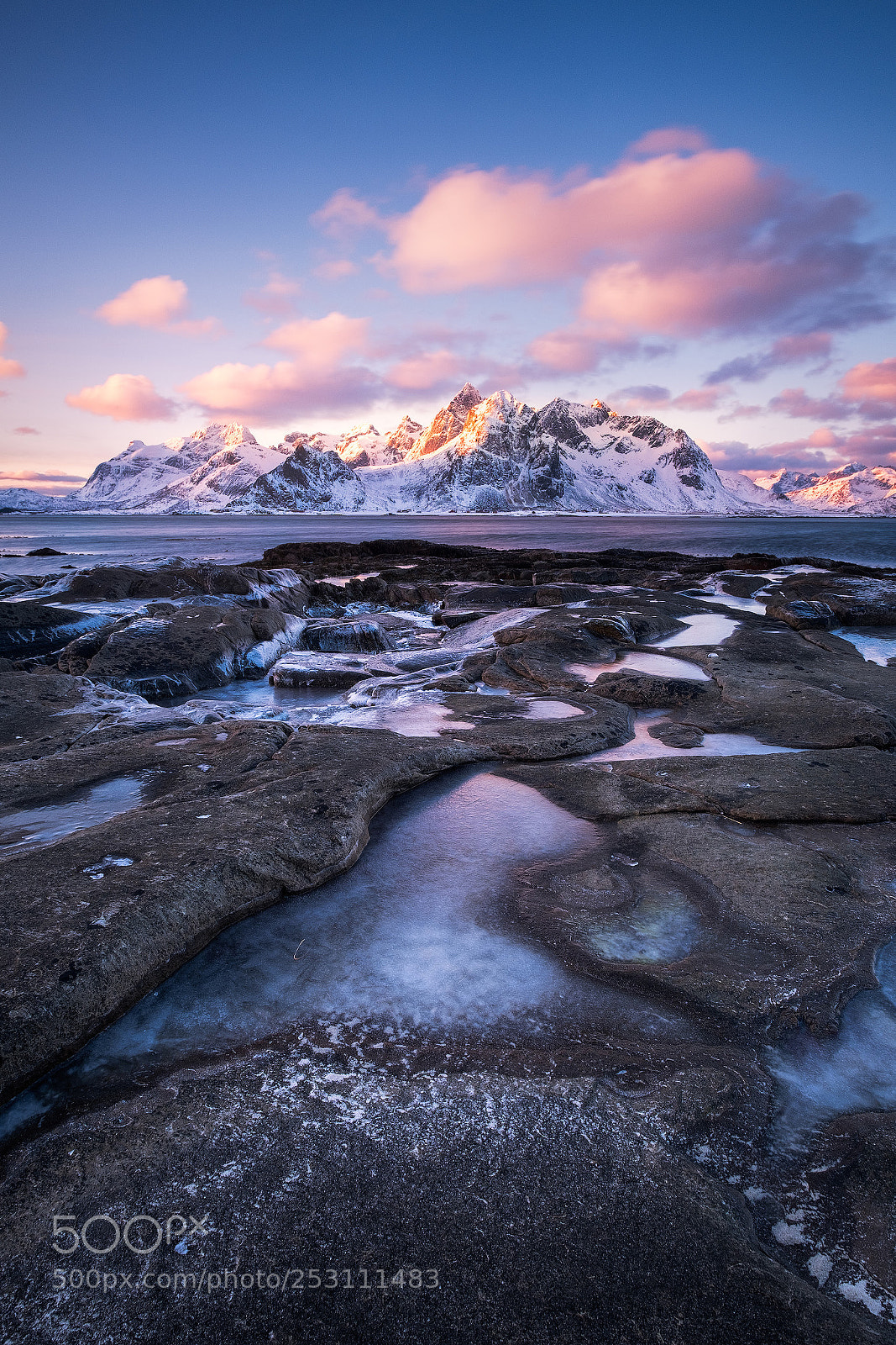 Fujifilm X-T2 sample photo. Lofoten sunrise photography