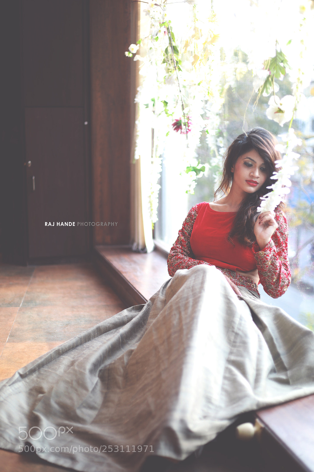 Canon EOS 5D Mark IV sample photo. Portrait photography