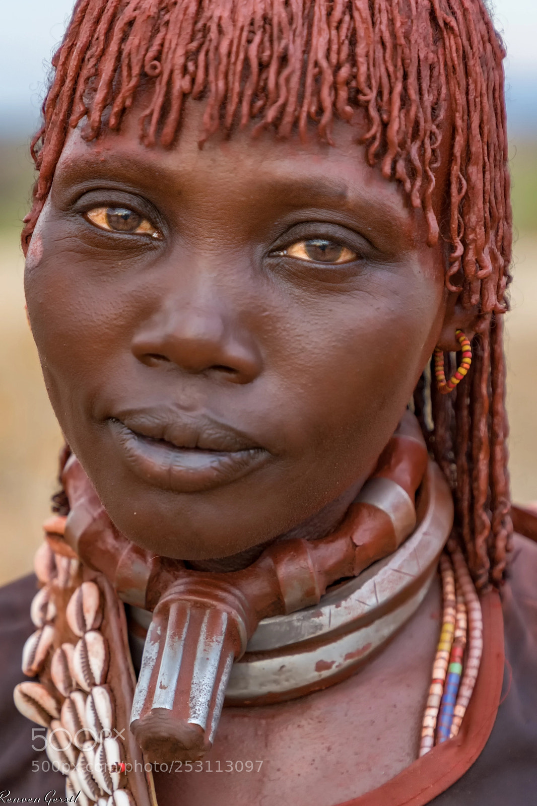 Canon EOS 5D Mark IV sample photo. A married woman from photography