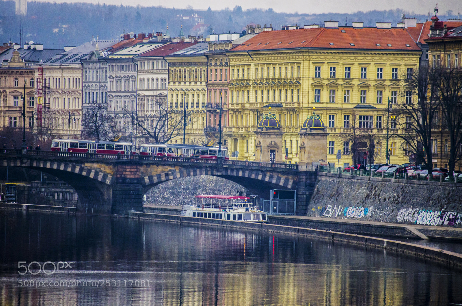 Pentax K-5 sample photo. Over vltava photography