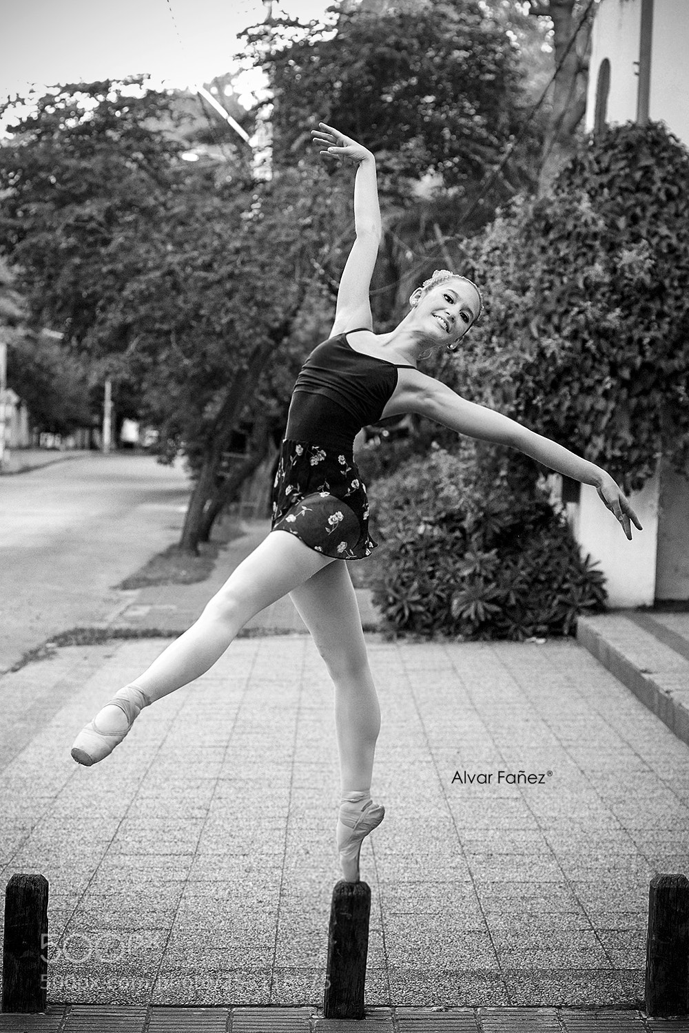 Nikon D700 sample photo. Silke outdoor photography