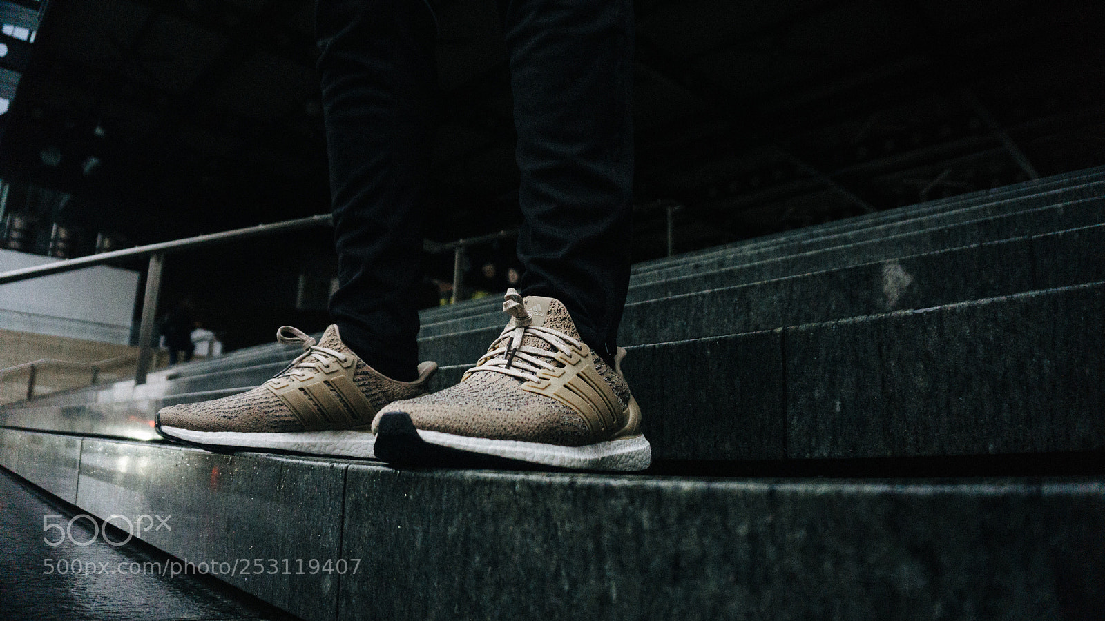 Sony a6000 sample photo. Ultraboost photography