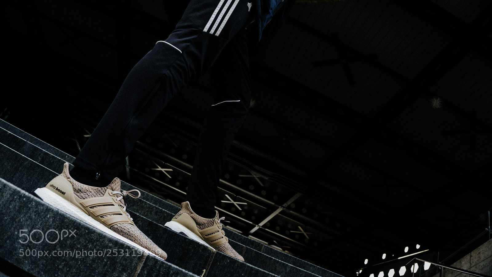 Sony a6000 sample photo. Ultraboost photography