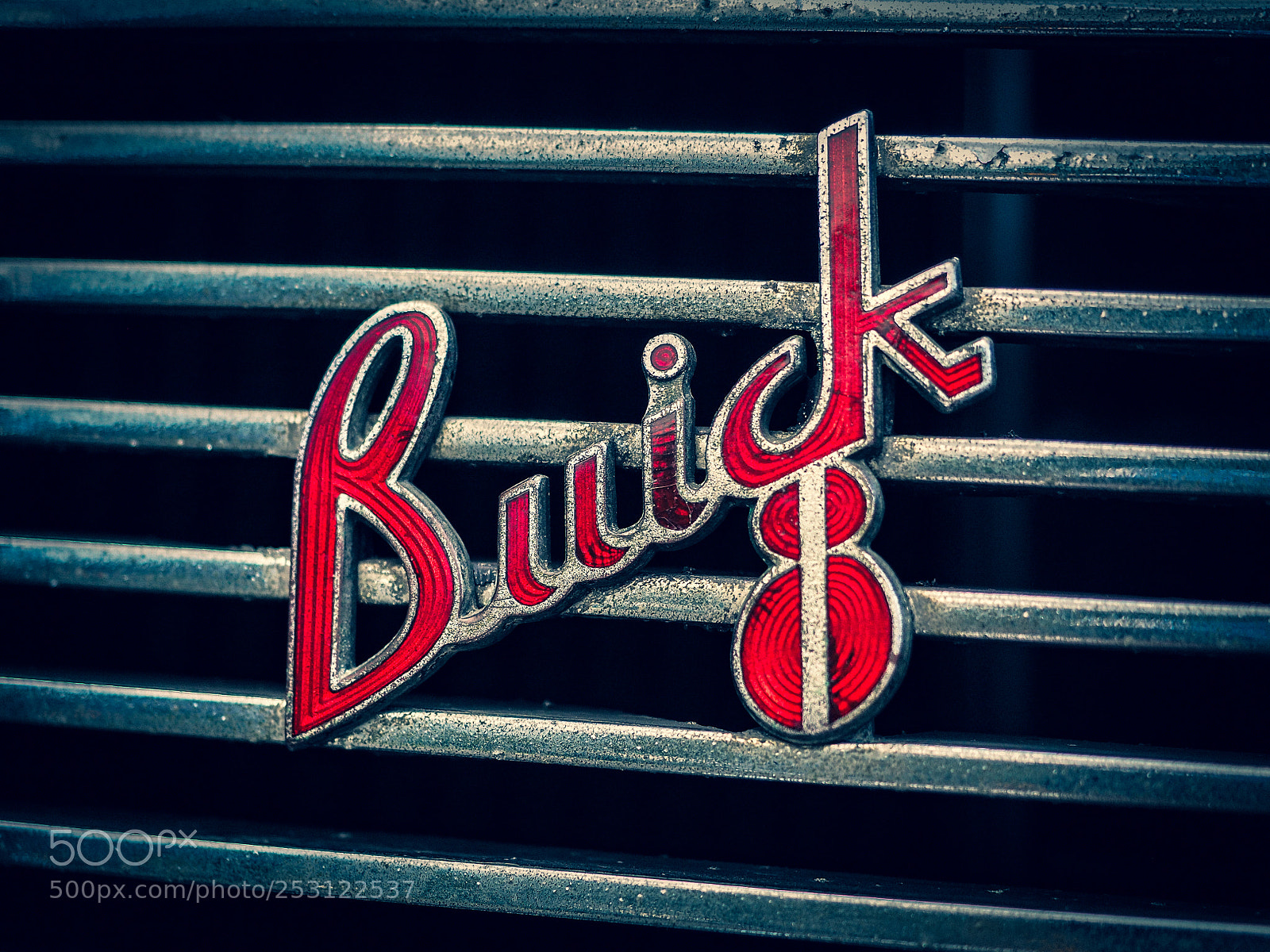 Olympus OM-D E-M10 II sample photo. Buick 8 photography