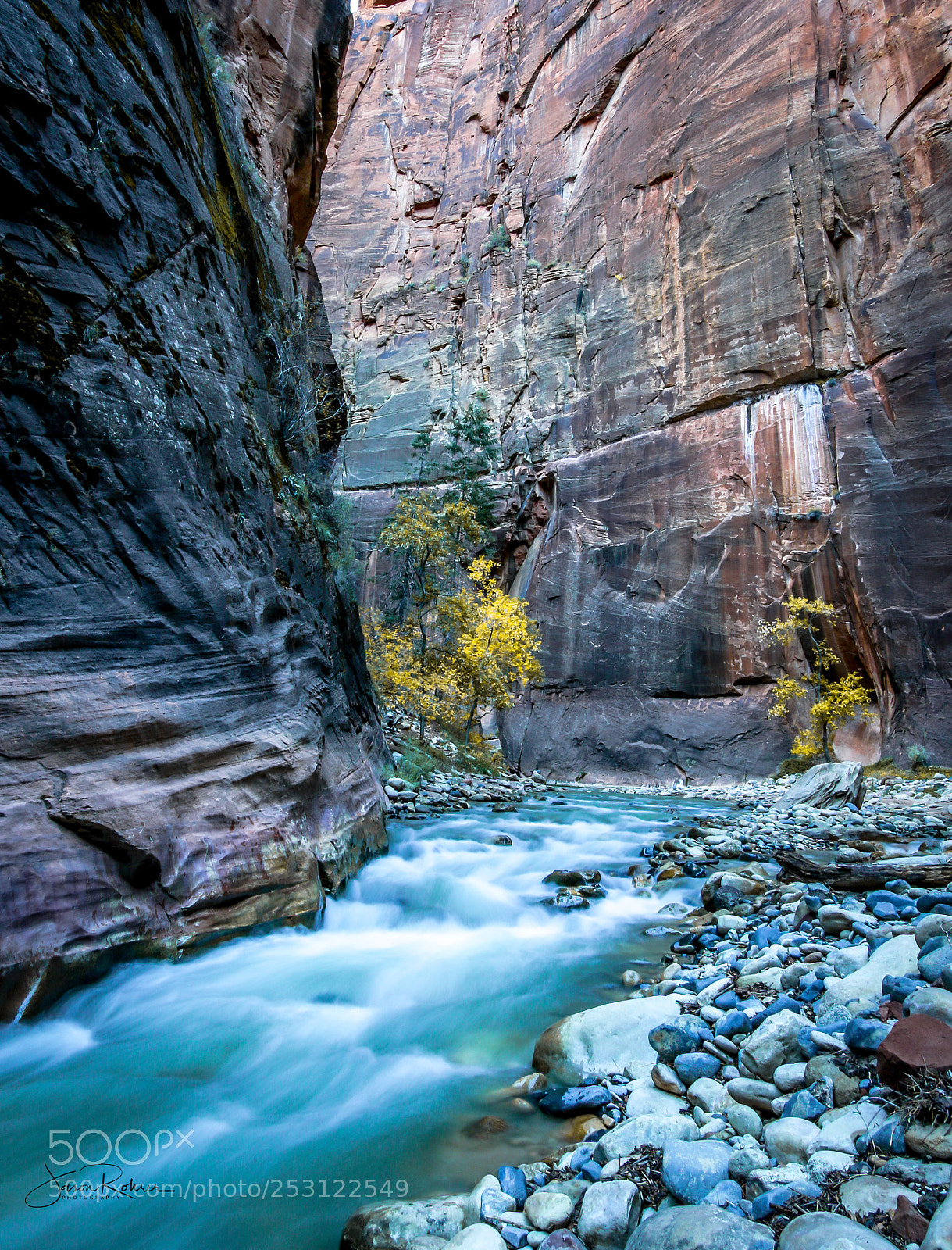 Canon EOS 7D Mark II sample photo. The narrows photography