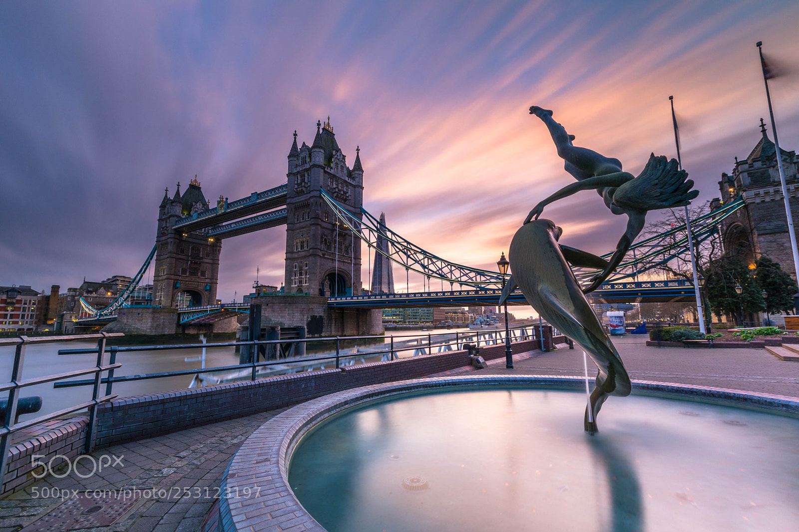 Canon EOS 5D Mark IV sample photo. Tower bridge sunset photography