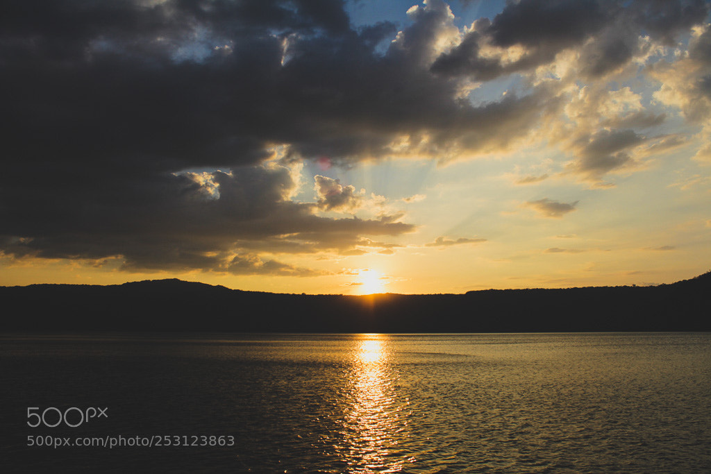 Canon EOS 650D (EOS Rebel T4i / EOS Kiss X6i) sample photo. Laguna de apoyo photography