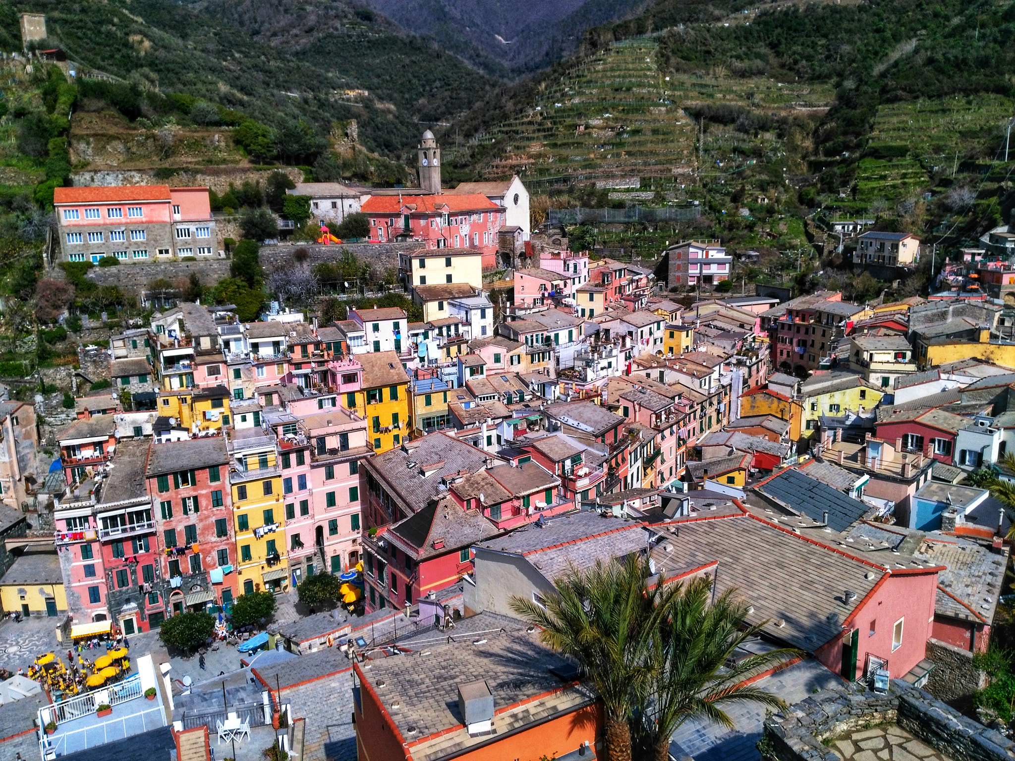 HUAWEI Honor 5X sample photo. Coastline rooftops photography