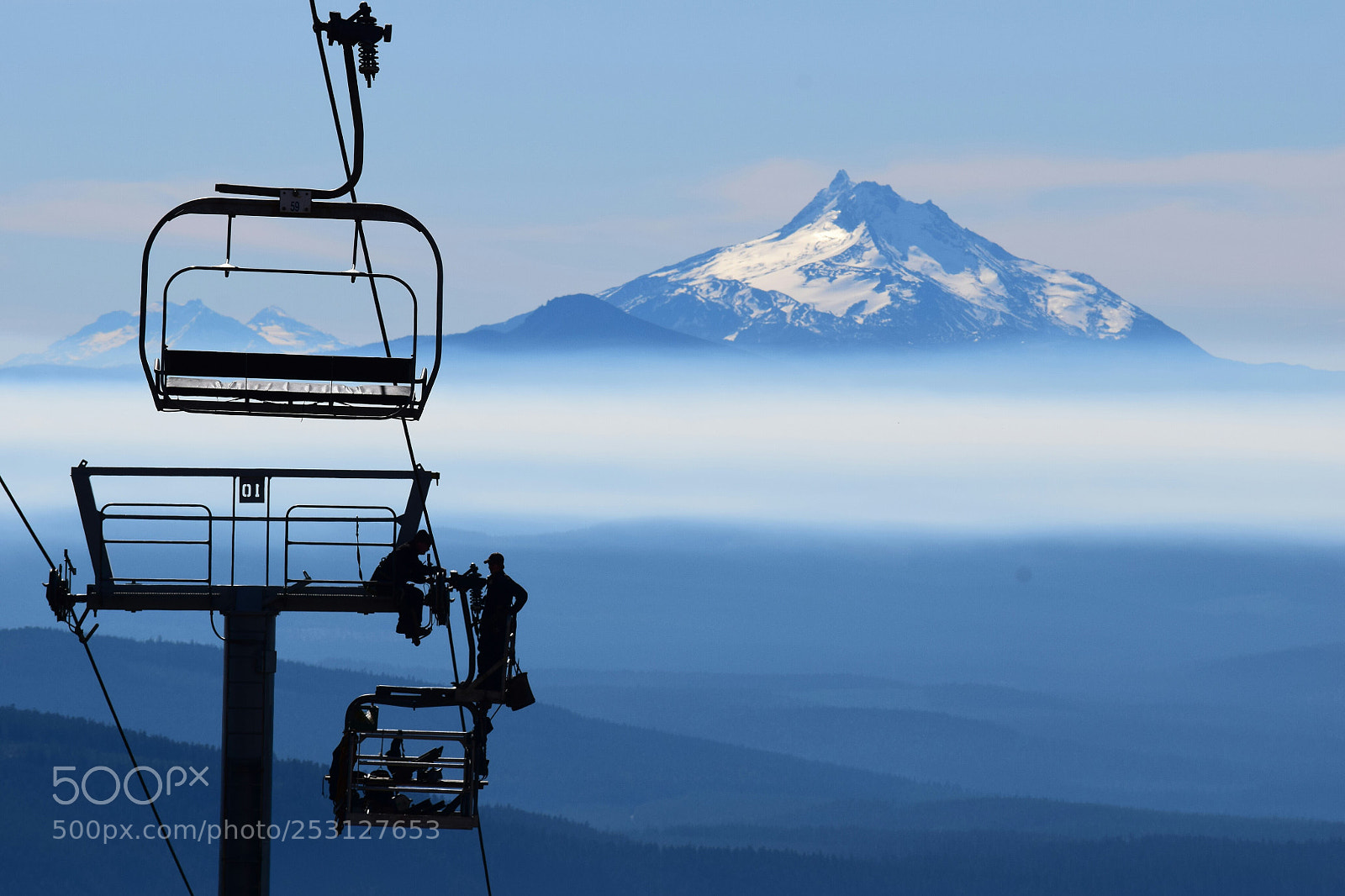 Nikon D3300 sample photo. Lift maintenance photography