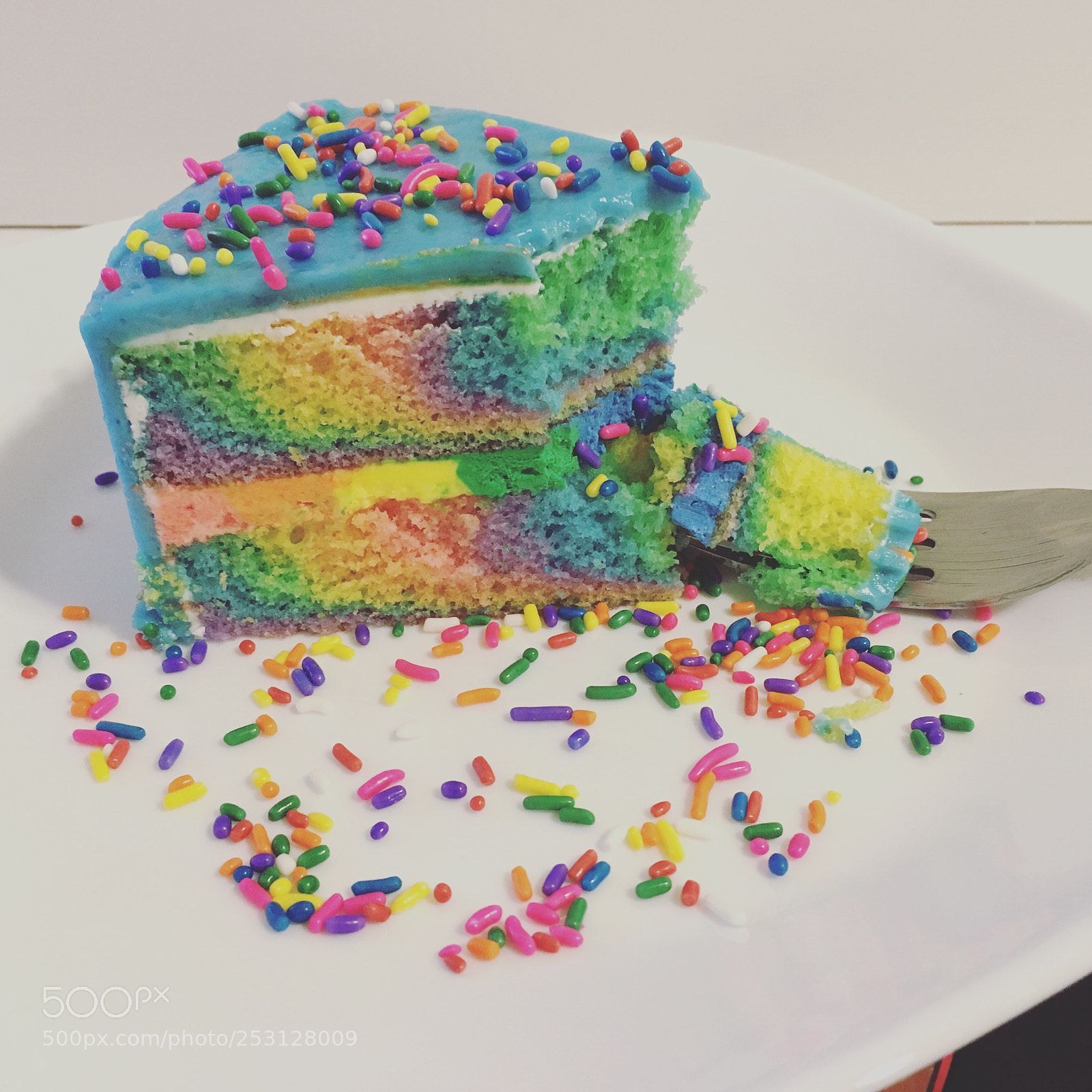 Apple iPhone SE sample photo. Rainbow bite photography