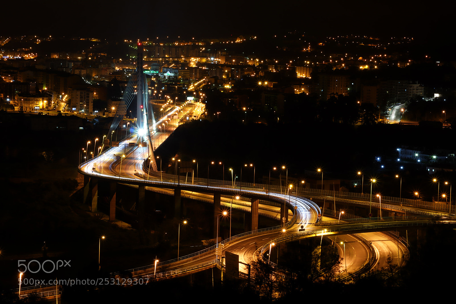 Canon EOS M50 (EOS Kiss M) sample photo. Europa bridge at night photography