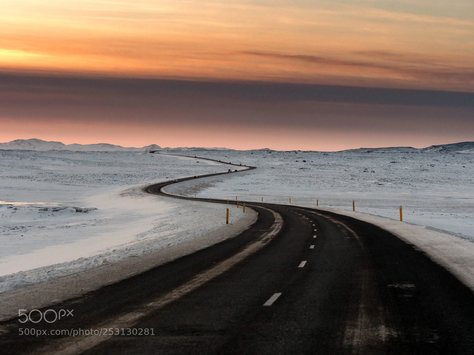 Olympus OM-D E-M5 II sample photo. Iceland road photography