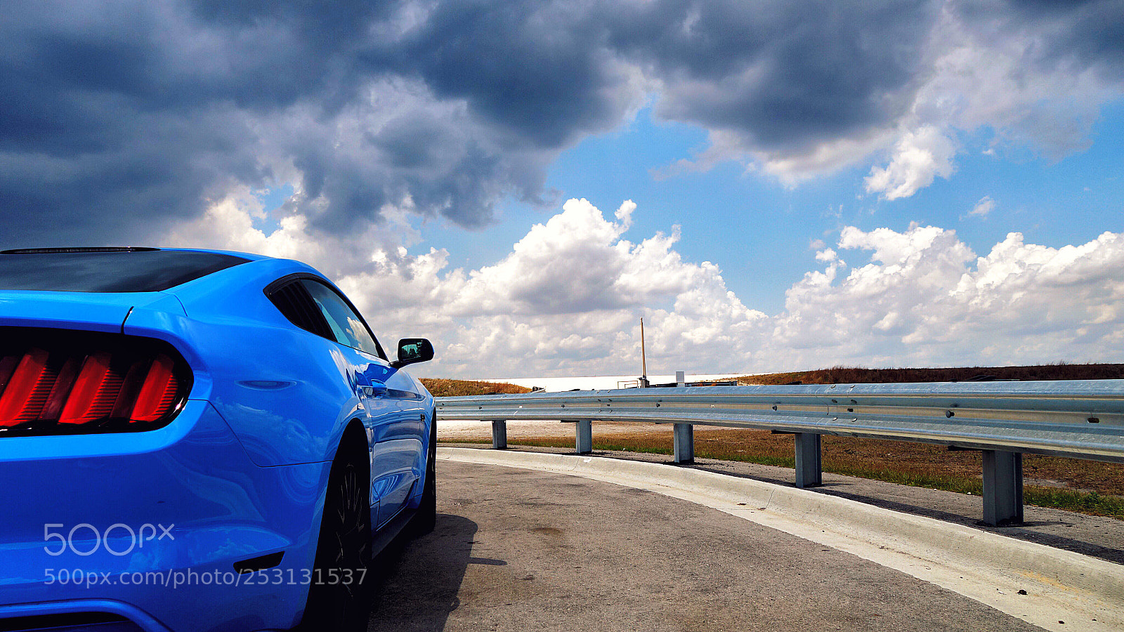 Sony Cyber-shot DSC-RX100 II sample photo. Blue sky, blue car  photography