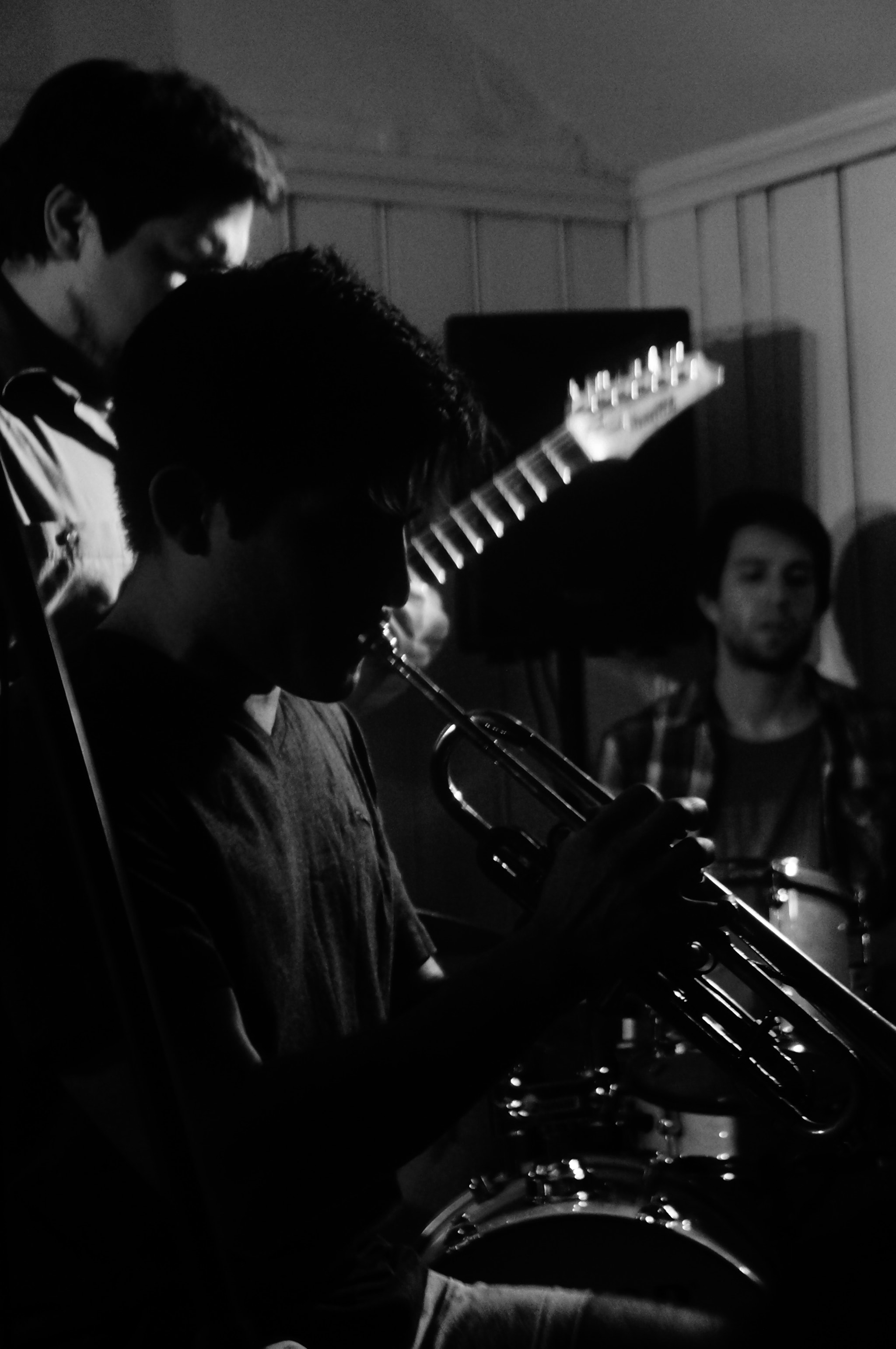 Sony E 18-55mm F3.5-5.6 OSS sample photo. Chopan . escuela superior de jazz photography