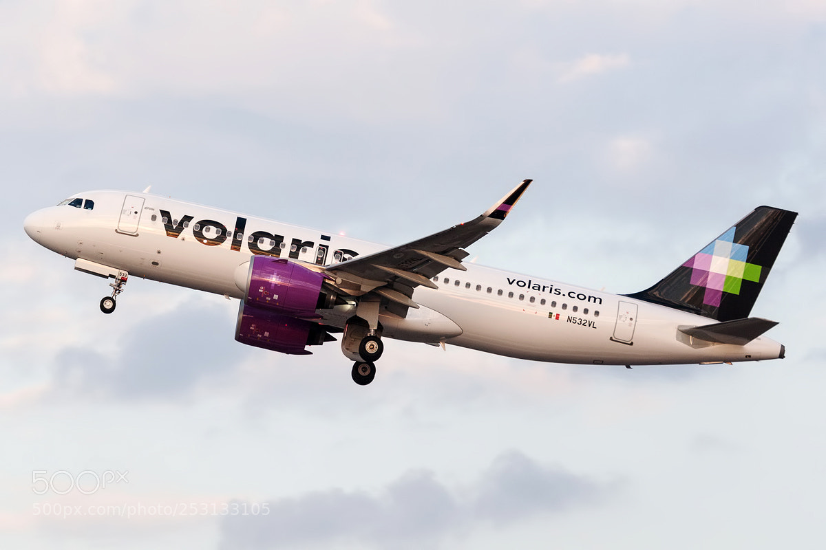 Canon EOS-1D Mark III sample photo. Volaris airbus a320-200n n532vl photography