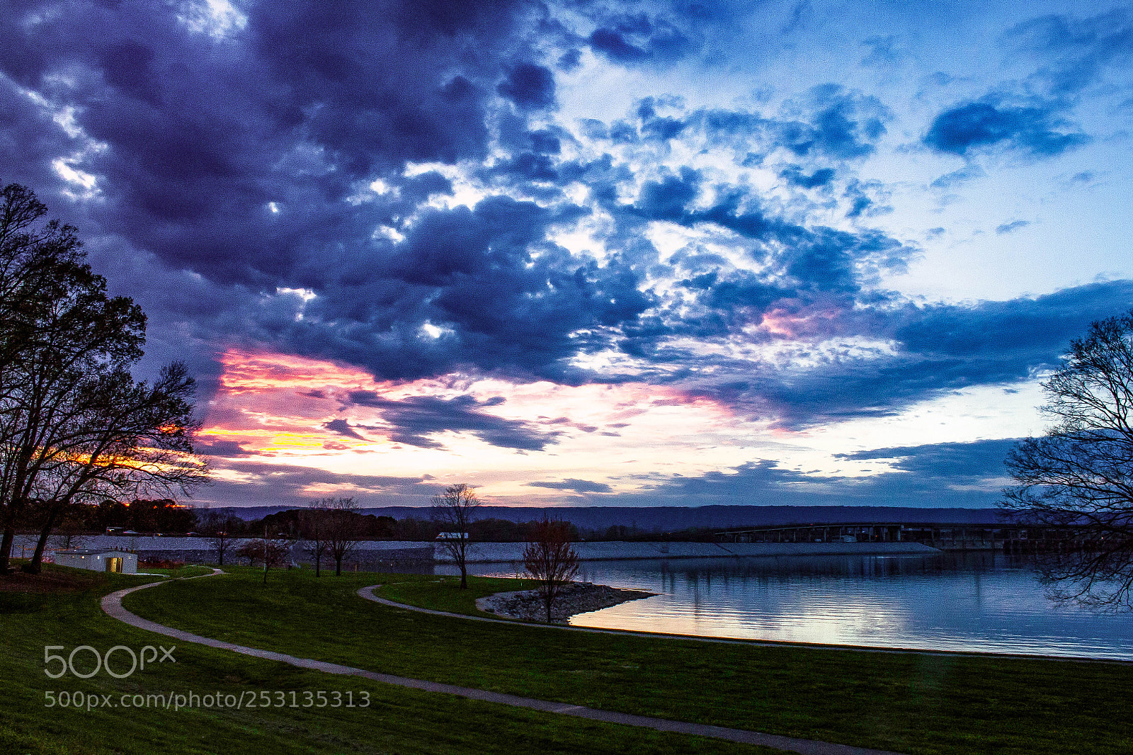 Canon EOS 7D sample photo. The skys of tennesee photography