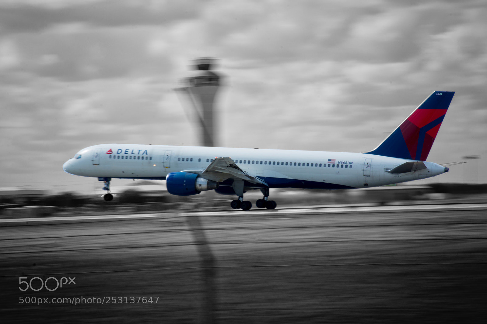 Nikon D7100 sample photo. Delta b757-200 n668dn aus photography