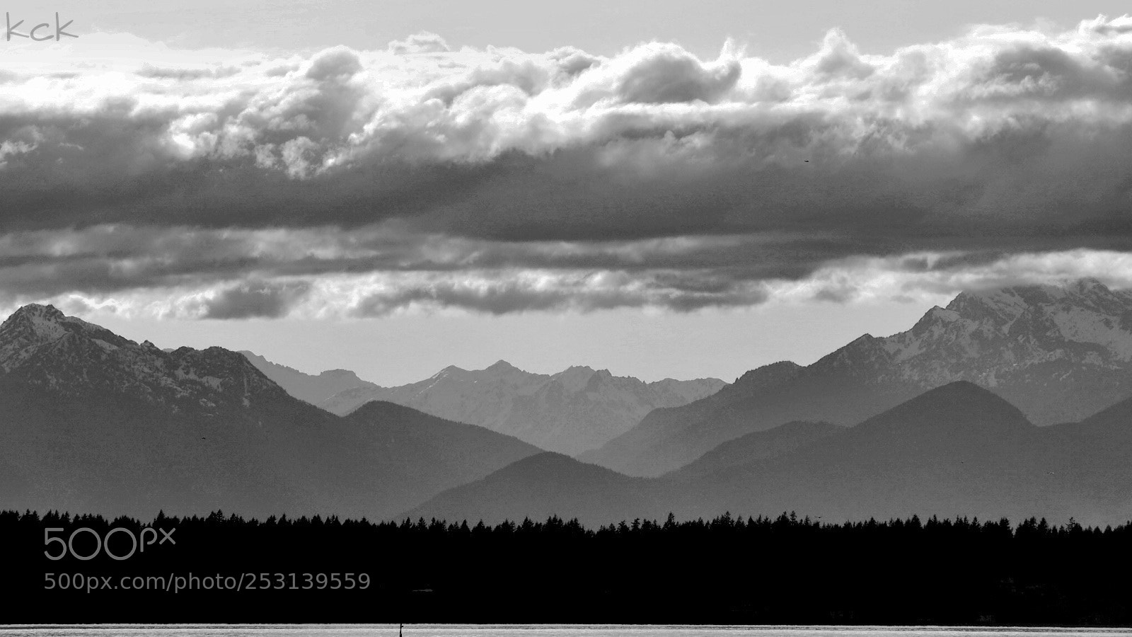 Olympus OM-D E-M10 II sample photo. Olympic  mountains. photography