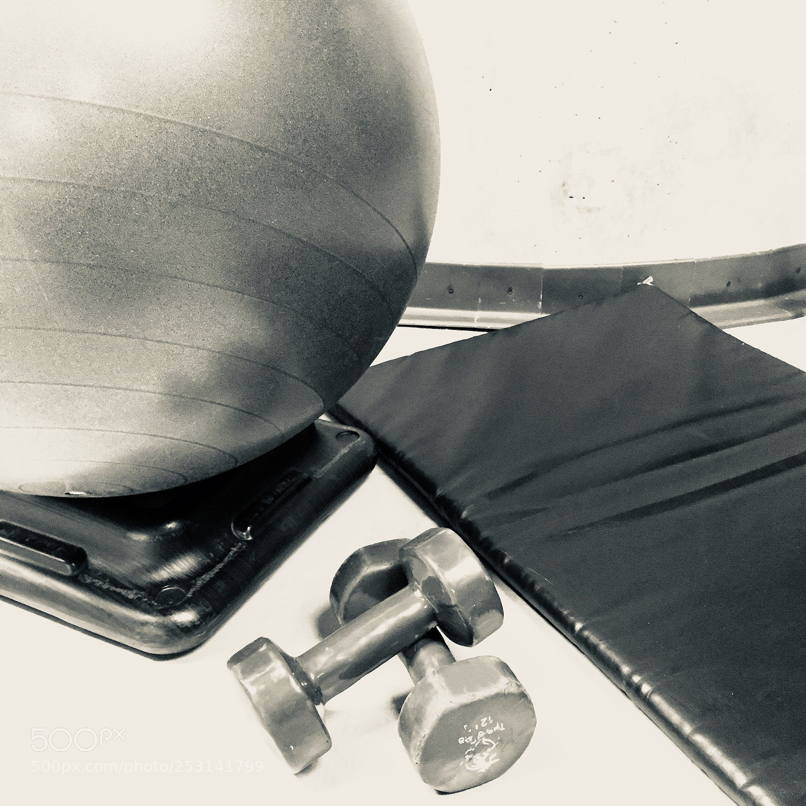 Apple iPhone 6 sample photo. Body pump! photography
