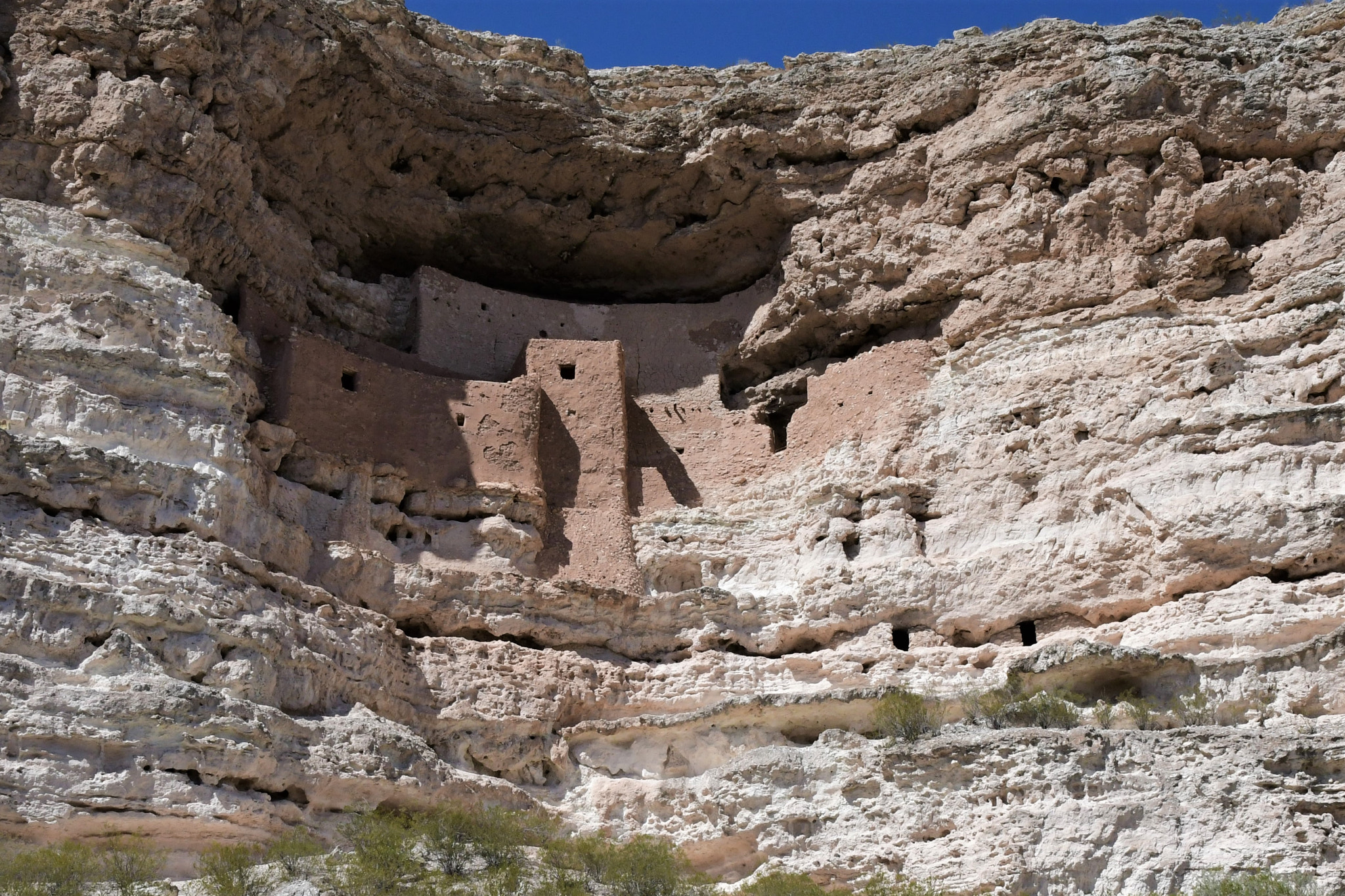 Nikon D7500 sample photo. Sinagua cliff dwelling photography