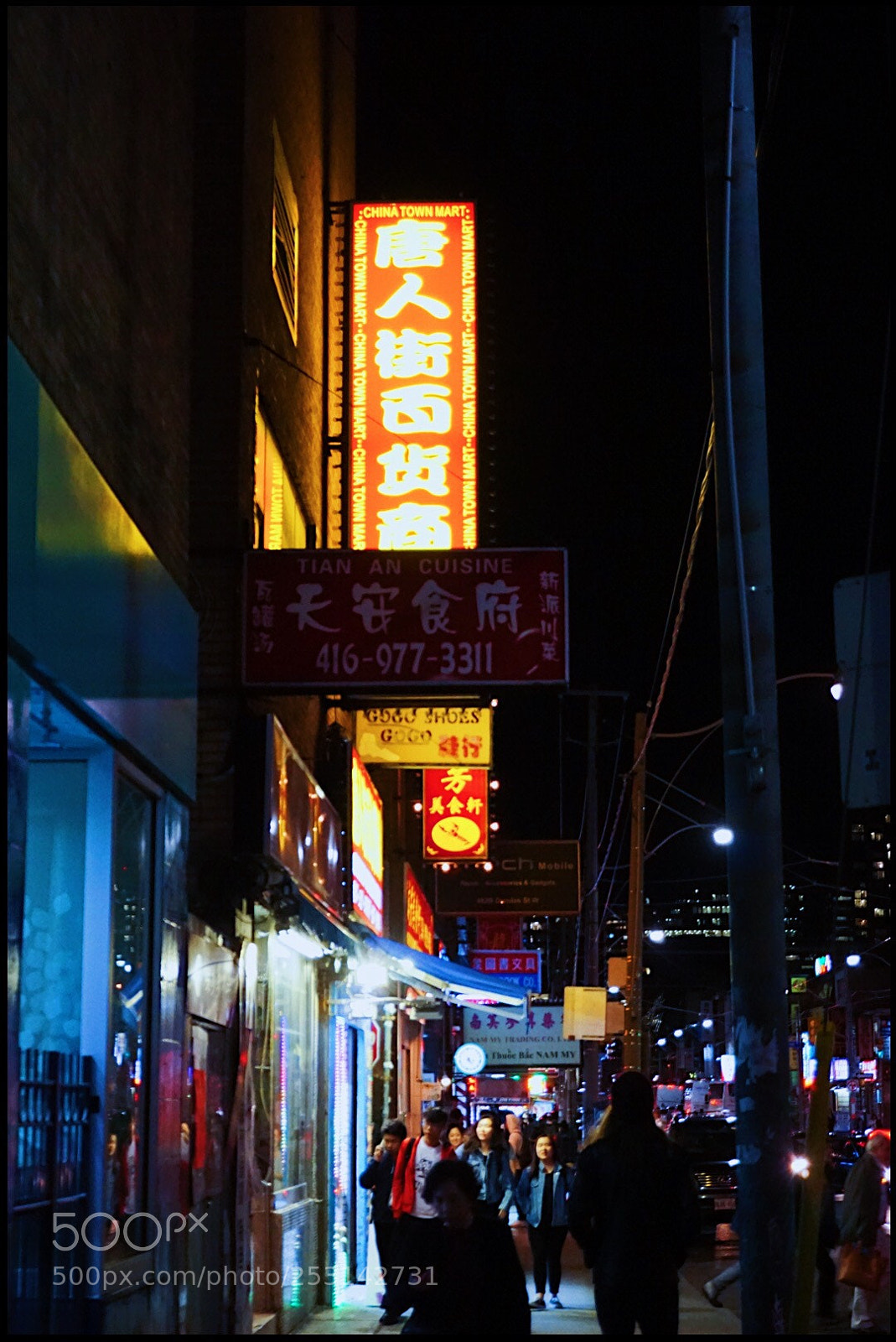 Sony a6000 sample photo. Neon light night life photography