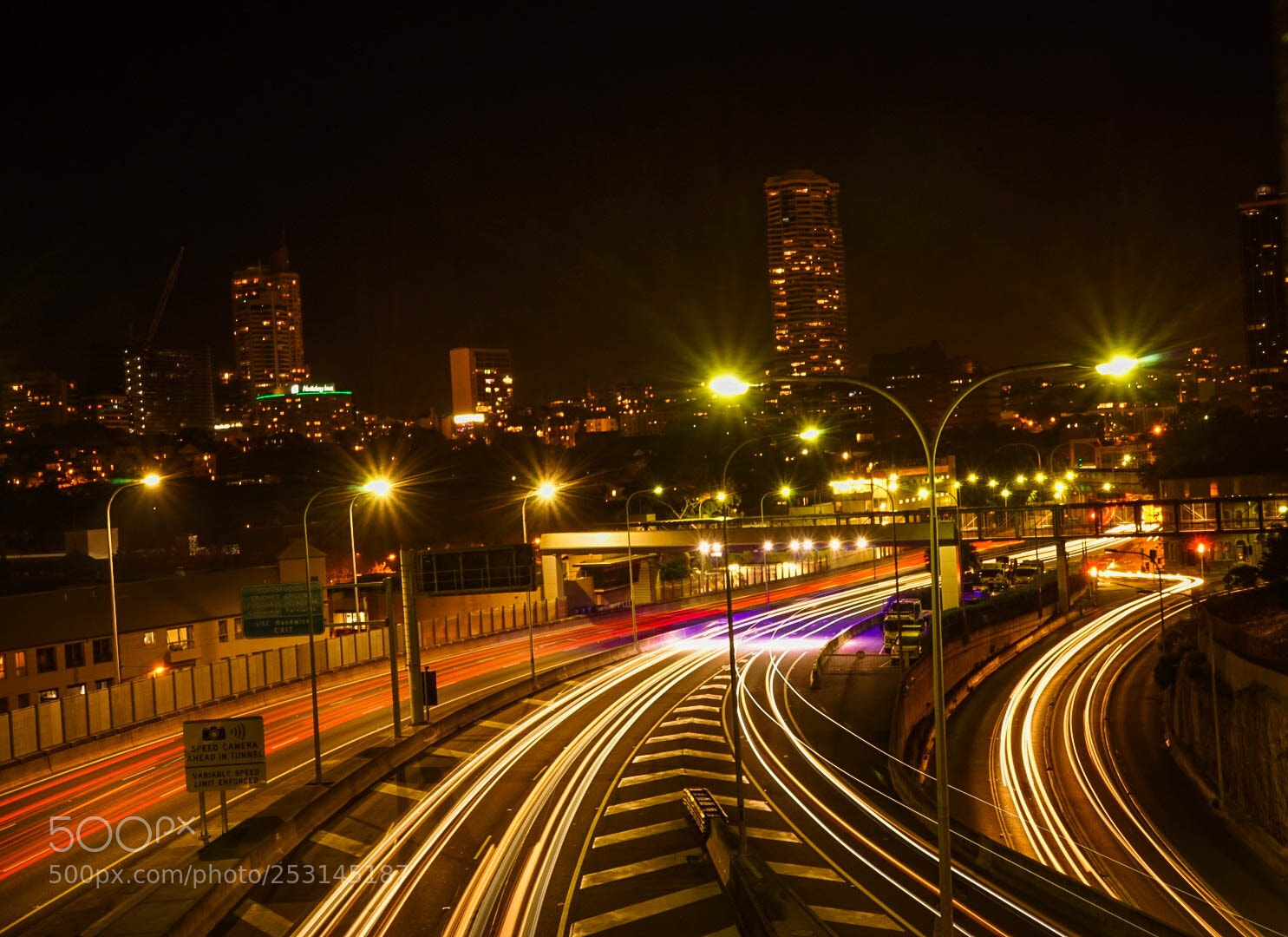 Sony a7 sample photo. Entrance to harbour tunnel photography