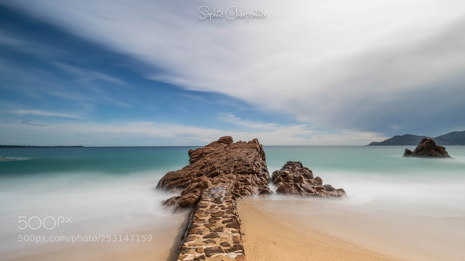 Canon EOS 5D Mark IV sample photo. Plage des rochers photography