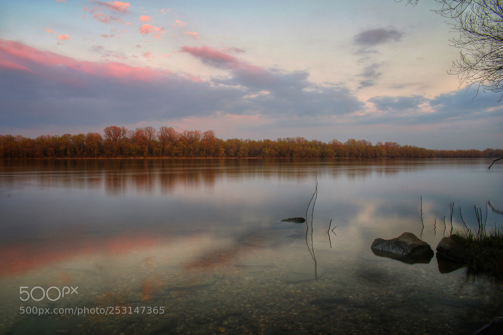 Canon EOS 760D (EOS Rebel T6s / EOS 8000D) sample photo. Danube photography