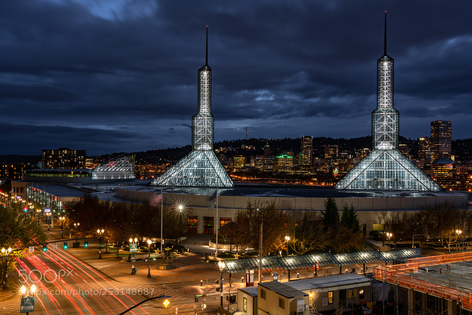 Sony a7R III sample photo. Oregon convention center at photography