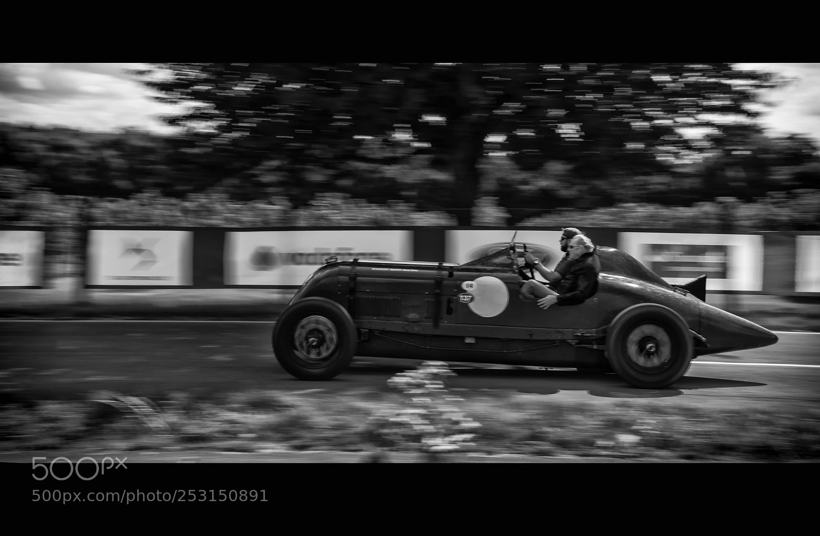 Nikon D7200 sample photo. A bentley racing by photography