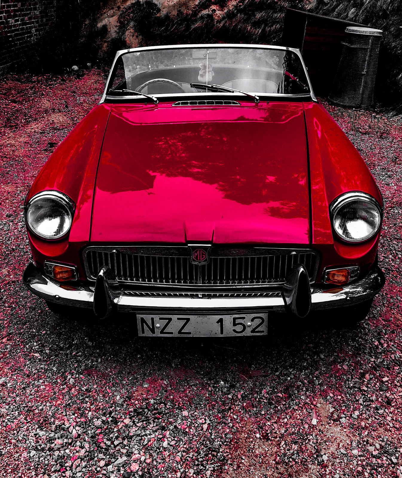 Apple iPhone 6s sample photo. Old beautiful mg photography