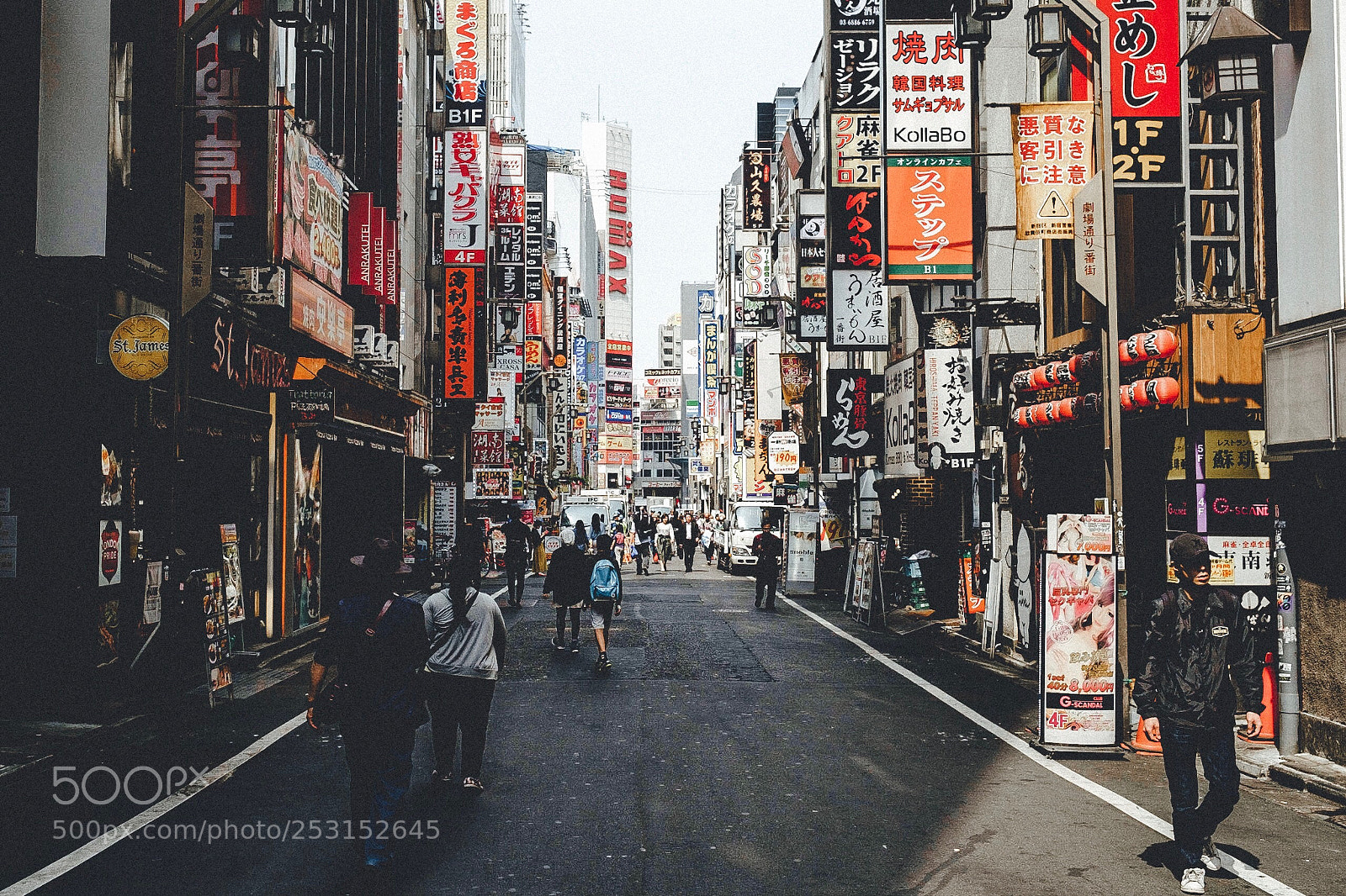 Fujifilm X-Pro1 sample photo. Life in tokyo. photography