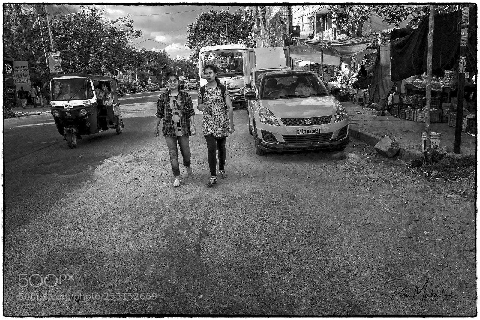 Sony a7 II sample photo. My world the people photography