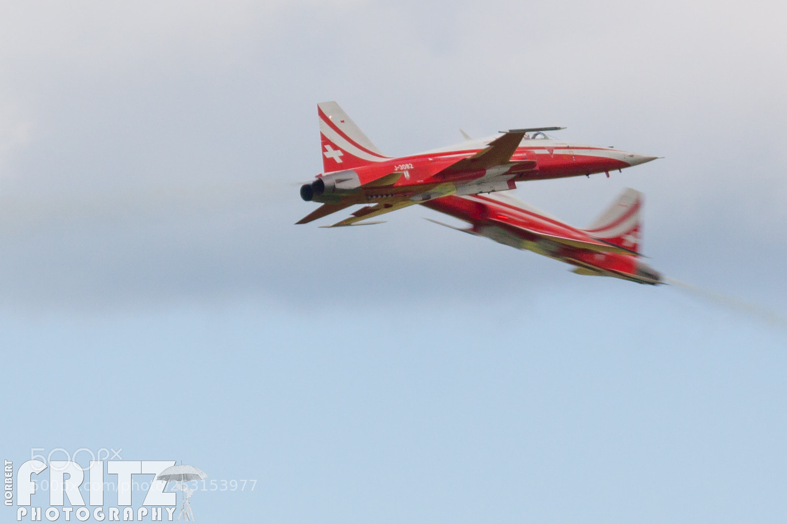 Canon EOS 50D sample photo. Rendezvous bei der flugshow photography