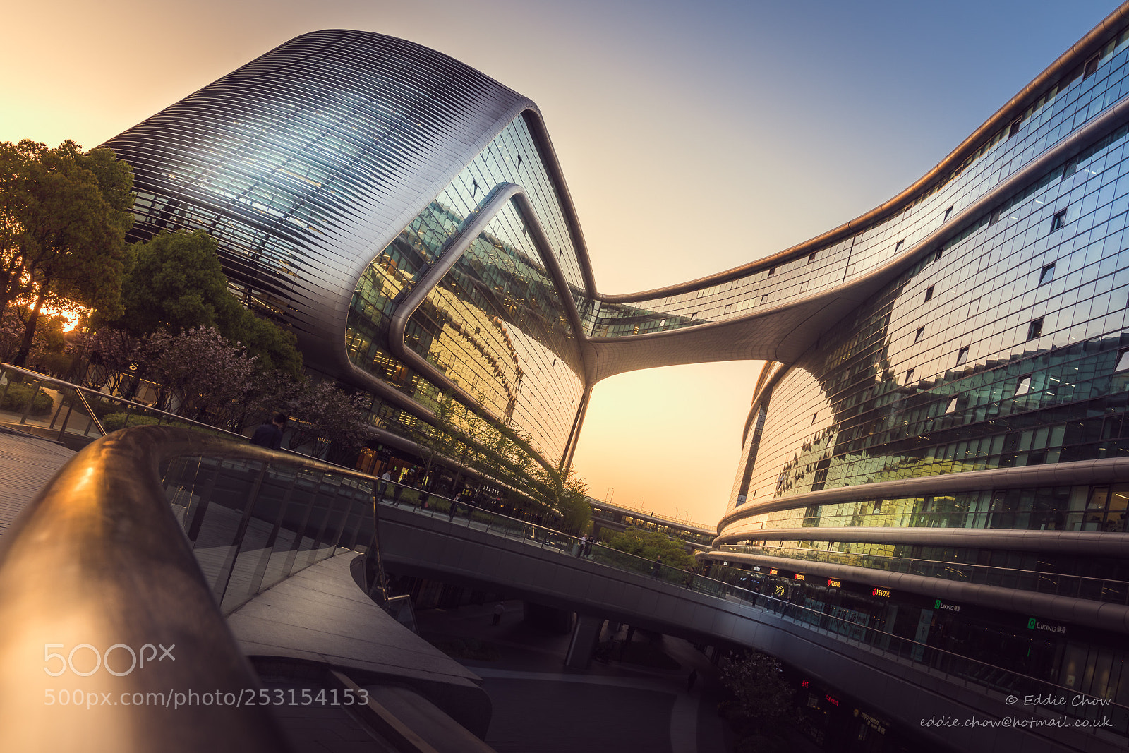 Sony a7R II sample photo. Shanghai 44 - sky photography