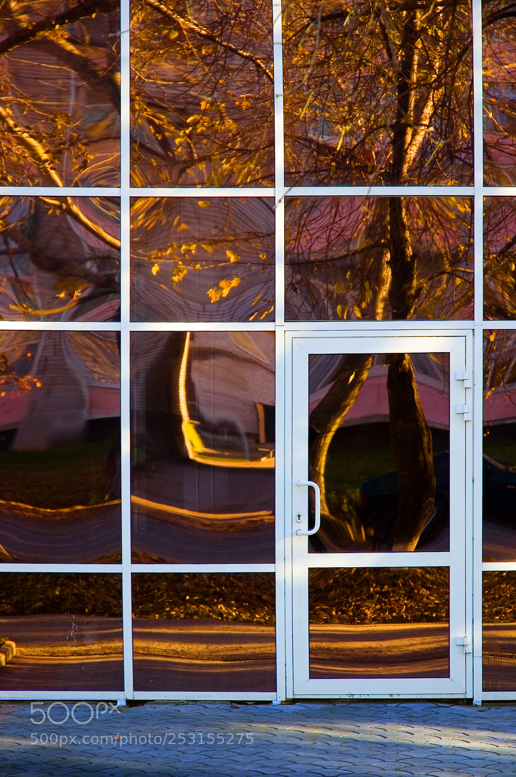 Nikon D70 sample photo. White door photography
